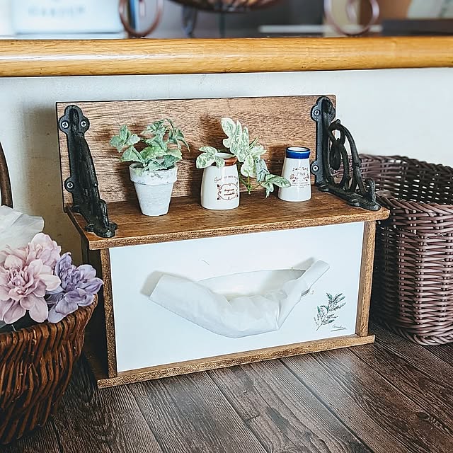 Lounge,ティッシュケース,雑貨,イベント参加,DIY,手作り,100均リメイク,アイアンブラケット purpureの部屋