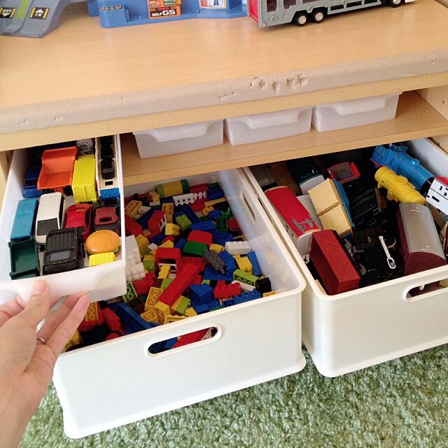 My Shelf,収納,レゴ収納,レゴ,ダイソー,おもちゃ,トミカ,おもちゃ収納,キッズスペース,プラレール,プラレール収納,トミカ収納,ニトリ,100均,こどもと暮らす。,散らかし魔との戦い,かじられてボロボロ,隙間テープ acchuの部屋