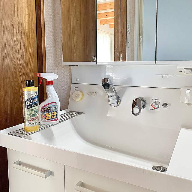 Bathroom,ピカピカ✨,鏡裏の掃除,排水溝掃除,キッチンハイター,超撥水コーティング剤弾き,輝き洗剤キーラ,LIXIL洗面台,洗面所,洗面台掃除,大掃除 koko_hikaの部屋