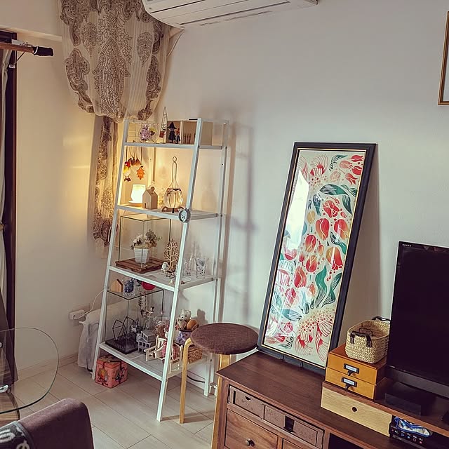 On Walls,IKEA,手ぬぐい,間接照明,マンション,和雑貨,チューリップ,春,ディスプレイコーナー,和雑貨も好き,春の模様替え,マンション暮らし,LERBERG,レールベリ,手ぬぐい額,和雑貨にび堂,卒業式でした,kenema,3月,模様替え mi-saの部屋