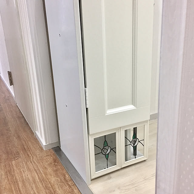 Bathroom,ダイソーガラス絵の具,ダイソーフォトフレーム,IKEAの帽子ラック,IKEAのアウトレット扉,洗面所,DIY Naomiの部屋