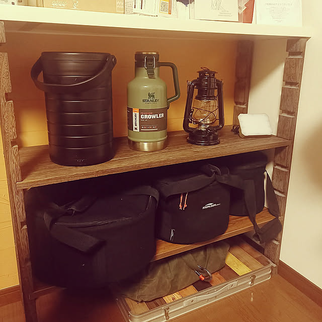 My Shelf,賃貸インテリア,ふたり暮らし,賃貸,生活感たっぷり,夫婦2人暮らし,夏の模様替え,いいね＆コメントお気遣いなく,カメラマーク消し,コーナン,フリーラックポール,キッチンカウンター下収納,キャンプギア,キャンプグッズ,収納棚 pyons_0105の部屋