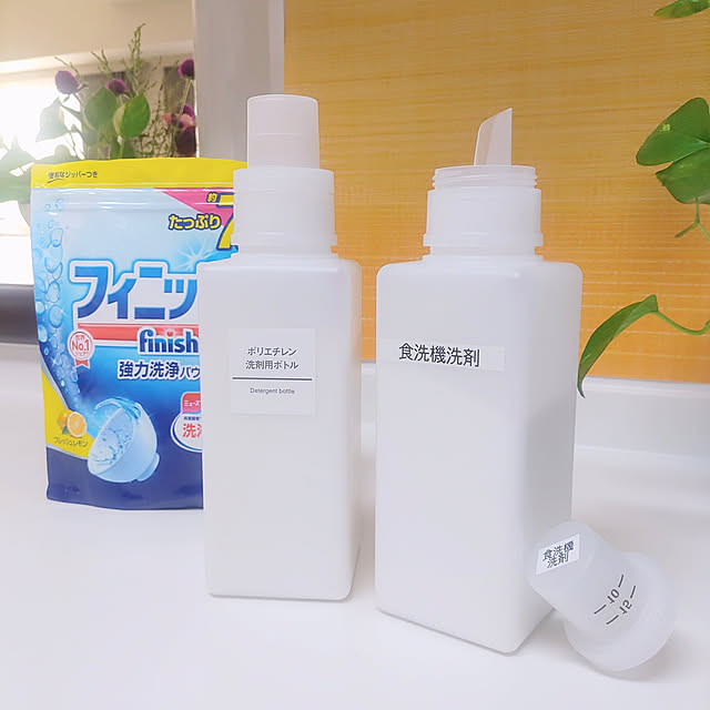 Kitchen,観葉植物のある暮らし,グリーン,マンション暮らし,キッチン用品,つめかえボトル,詰め替え容器,無印良品,ポリエチレン洗剤用ボトル,食洗機用洗剤,粉末タイプ,キッチン収納,洗剤収納,整理収納,キッチン雑貨,便利,使い易い！ love1017の部屋