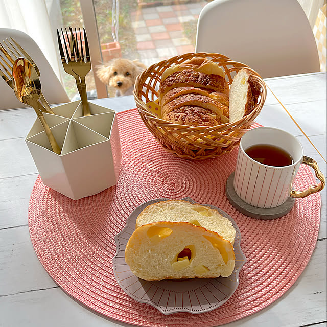 110円,スリコのカトラリー♡,スリコのかご,Francfranc,回転式ペンスタンド,セール品,お気に入り♡,セリア購入品,インテリア大好き,雑貨大好き♡,買って良かったもの,My Desk,愛犬と暮らす家,お庭のある暮らし eriharuの部屋