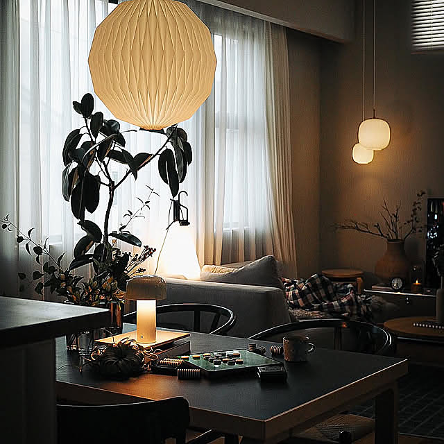 Lounge,海外インテリアに憧れる,おうち時間を楽しむ,北欧インテリアに憧れる,carl hansen & sons,お気に入りに囲まれた暮らし,yチェア,吹き抜けリビング,2階リビング,ヒュッゲな暮らし cone__homeの部屋