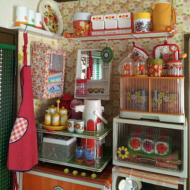 My Shelf,ごちゃごちゃパラダイス♡,手編み,昭和レトロ,レトロポップ,レトロ RikoRikoの部屋