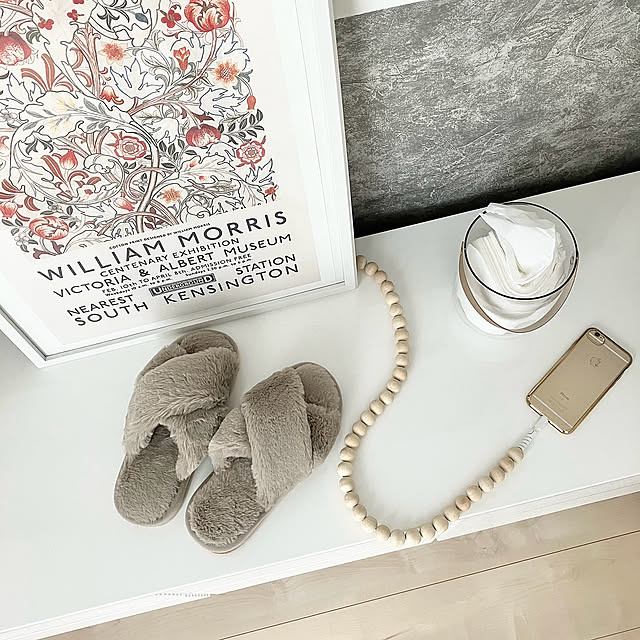 Bedroom,ベッドカバー,IKEA,コードジュエリー,スリコ,あったかグッズ,グレーインテリア,ホワイト×グレー,北欧インテリア yu-yuukiの部屋