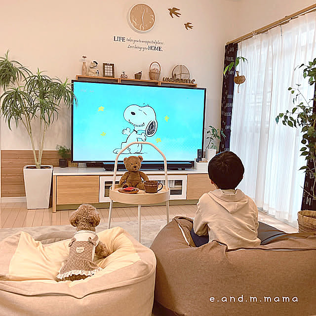 コメントお気遣いなく♡,IKEA雑貨,サイドテーブル,わんこと暮らす家,リビング,いぬのいる暮らし,フォローすごく嬉しいです♡,暮らしを楽しむ,癒し,プードルとの暮らし,マンション暮らし,ナチュラルインテリア,のんびりな休日,日々の暮らし,いいね&フォローありがとうございます☆,マンションインテリア,すきなものに囲まれた暮らし,丁寧な暮らし,カフェ風インテリア,暮らしを整える,フォロー&いいね ありがとうございます♡,良い休日を♡,Bedroom,IKEA 雑貨 e.and.m.mamaの部屋