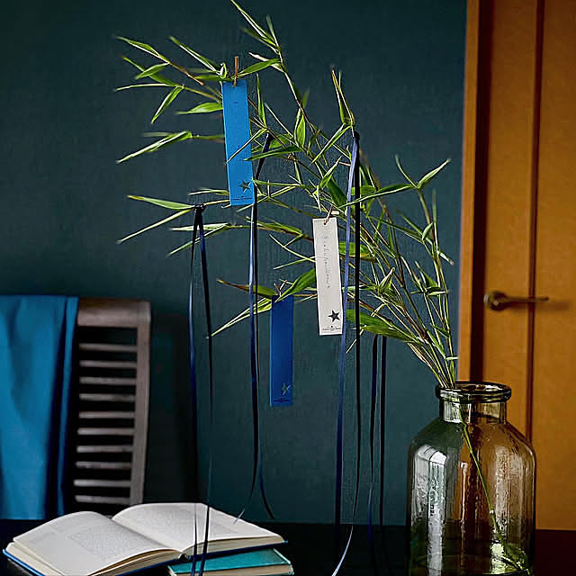 七夕飾り,七夕,植物が好き,ナチュラル,植物のある暮らし,植物と暮らす,植物,見てくださってありがとうございます,癒し,植物のある部屋,植物のある生活,おうち時間,フラワーベース,花器,Overview tanoshiijikanの部屋