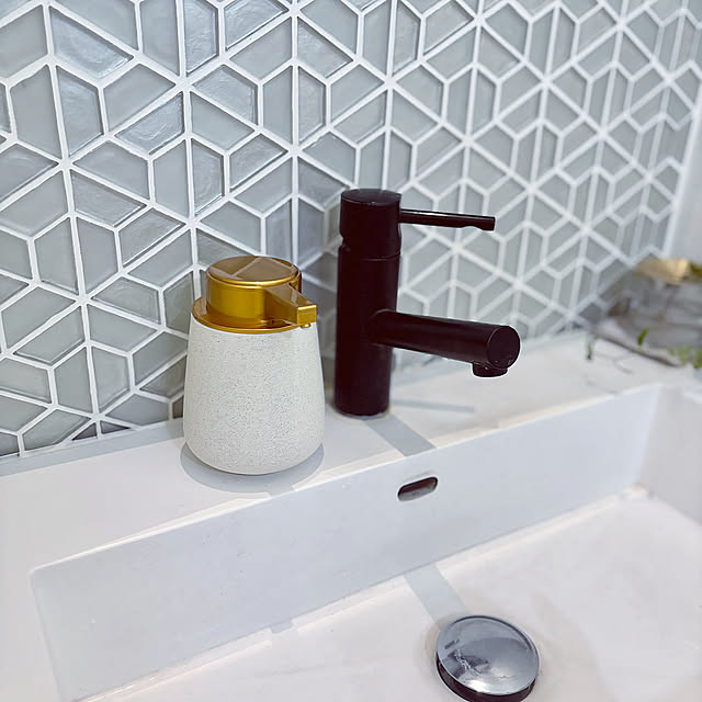 Bathroom,オートディスペンサー泡タイプ,オートディスペンサー,オートソープディスペンサー,洗面スペース,サンワカンパニー,ガラスタイル,TEORI,人感センサーライト,サンワカンパニー洗面台 Minteaの部屋