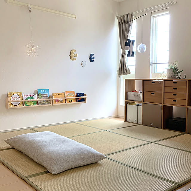 スタッキングシェルフ,フリサット,IKEA,ラブリコ,DIY,置き畳,イケヒコ,賃貸インテリア,無印,賃貸アパート,グリーンのある暮らし,見て頂き感謝です♪,あとでゆっくりお邪魔させて下さい♡,子どものいる暮らし,無印良品,読書スペース,トラデスカンチア,Bedroom reichelの部屋