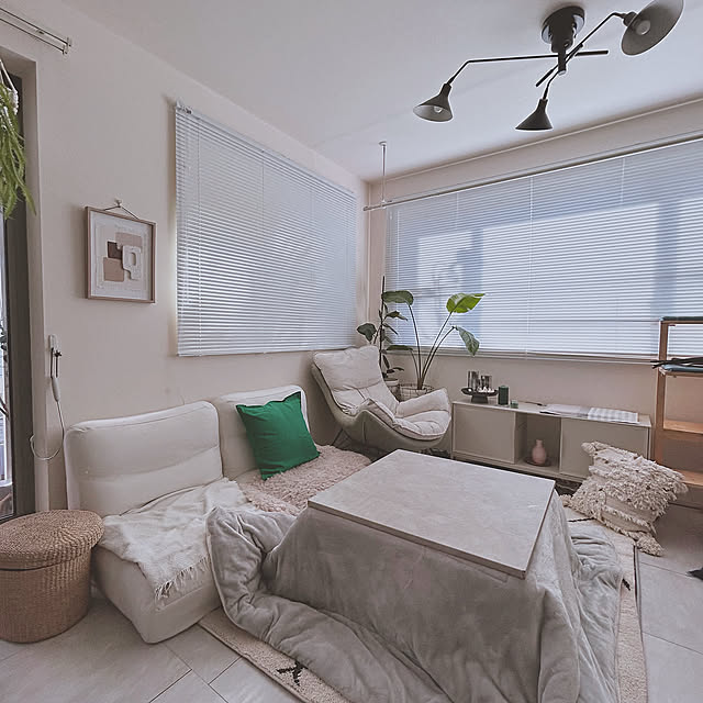 Lounge,こたつのある暮らし,こたつのある部屋,ニトリ,IKEA,今朝の1枚,ホワイトインテリア,ソファー mako2yaの部屋