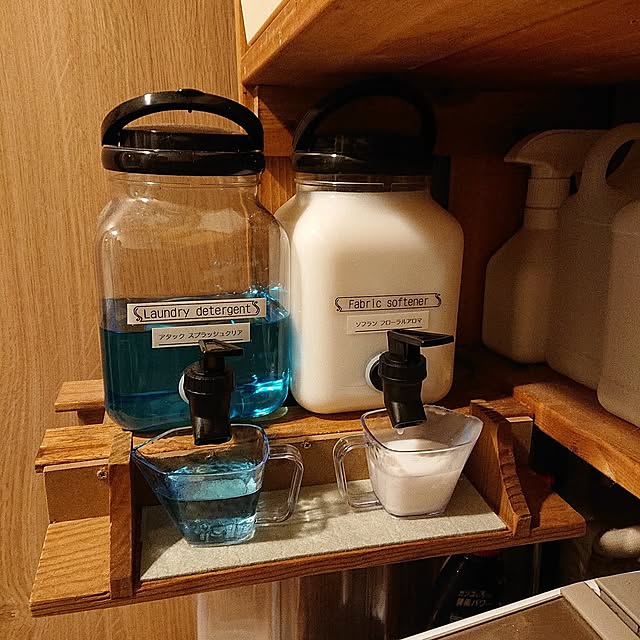 Bathroom,日用品,100均,DIY,DIY棚,洗剤置場,セリア,ジャグ,洗面所,洗濯機,洗剤ボトル,液体洗剤,柔軟剤,計量カップ nanaの部屋