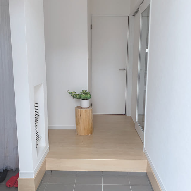 RoomClipショッピング,丸太スツール,マイホーム,100均,身の丈ハウス,壁,一軒家,Entrance nappu_uの部屋