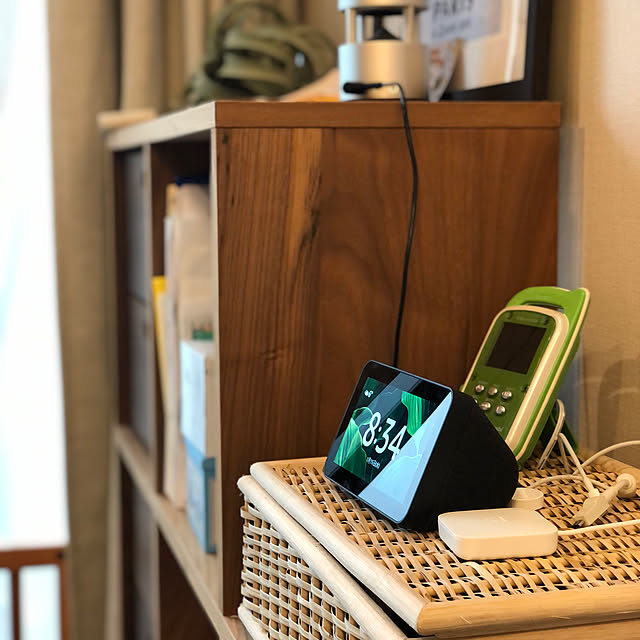 combi,コンビ,SONY グラスサウンドスピーカー,SONY,スタッキングシェルフ,echo show,エコー,Echo Show5,Nature Remo,ネイチャーリモ,無印良品,My Shelf taro_kawaの部屋