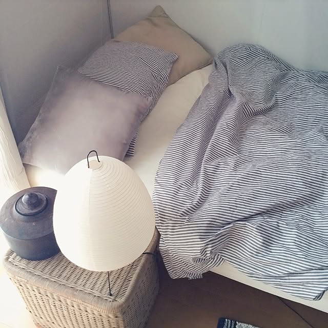 Bedroom,一人暮らし,照明,イサムノグチ uniの部屋