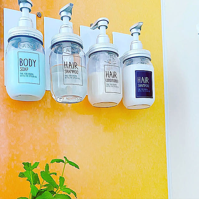 ディスペンサーホルダー,シャンプーボトル,浮かせるボトル,浮かせる収納,towerディスペンサーホルダー,towerシリーズ,tower,楽天,楽天roomに載せてます,100円ショップ,YouTubeリンクはプロフから,YouTube→ハローキッチン,Bathroom HelloKitchenの部屋