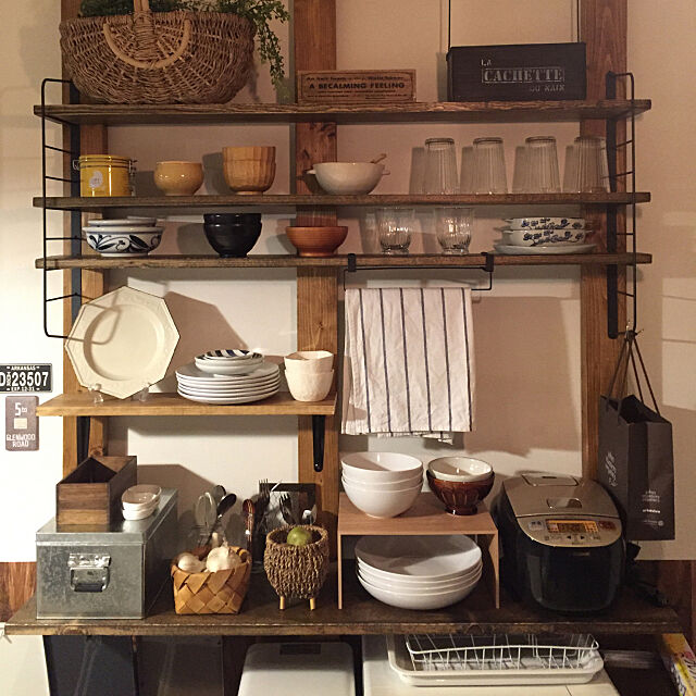 My Shelf,棚収納,プラスラック,アイアンシェルフ,食器棚DIY,キッチン棚DIY,ディアウォール棚 momijiの部屋