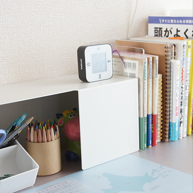 My Desk,デスク,デスク周り,賃貸インテリア,賃貸,すっきり暮らす,子供のいる暮らし,収納,学習机,無印良品,シンプルな暮らし,整理収納,整理整頓,シンプルに暮らす,10000人の暮らし kagi___の部屋