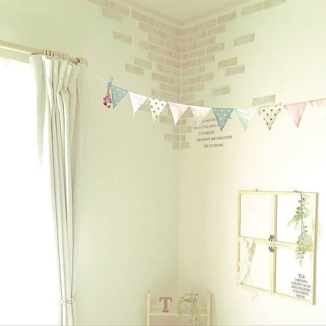On Walls,ダイソー,セリア,レンガシート,100均,れんがリメイクシート,レンガ kzmykk512の部屋