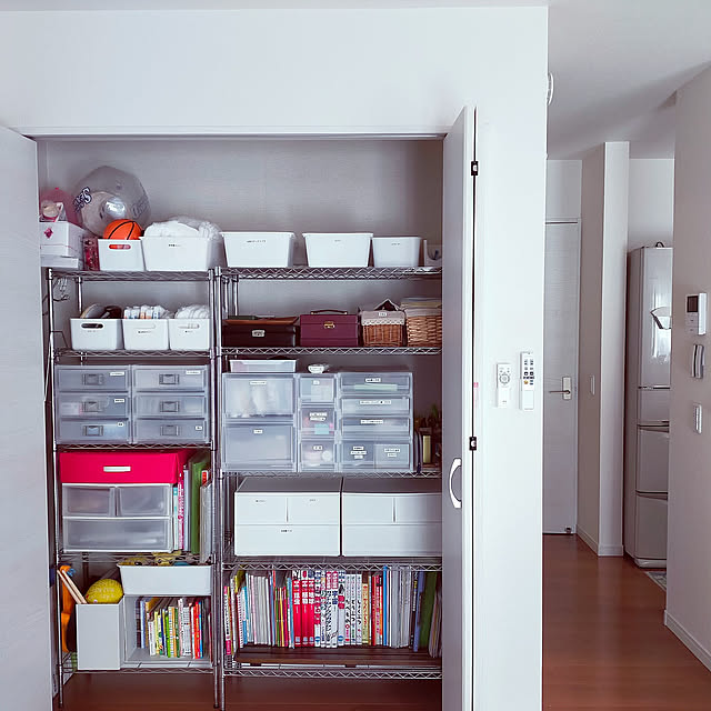 My Shelf,クローゼット収納,本棚リメイク,スチールラック収納,無印良品ポリプロピレンファイルボックス,オムツ収納,なるべくモノがない暮らし,なるべくお金をかけずに,なるべくシンプルに,なるべくスッキリ shimの部屋