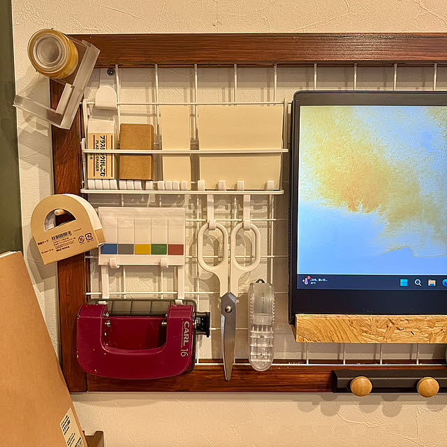 My Desk,文房具置き場,文房具収納,文房具,ステーショナリー,ステーショナリー収納,ノートパソコン置き場,ノートパソコン収納,ノートPC,ノートパソコン,フック,平家,平家で暮らす yutaの部屋