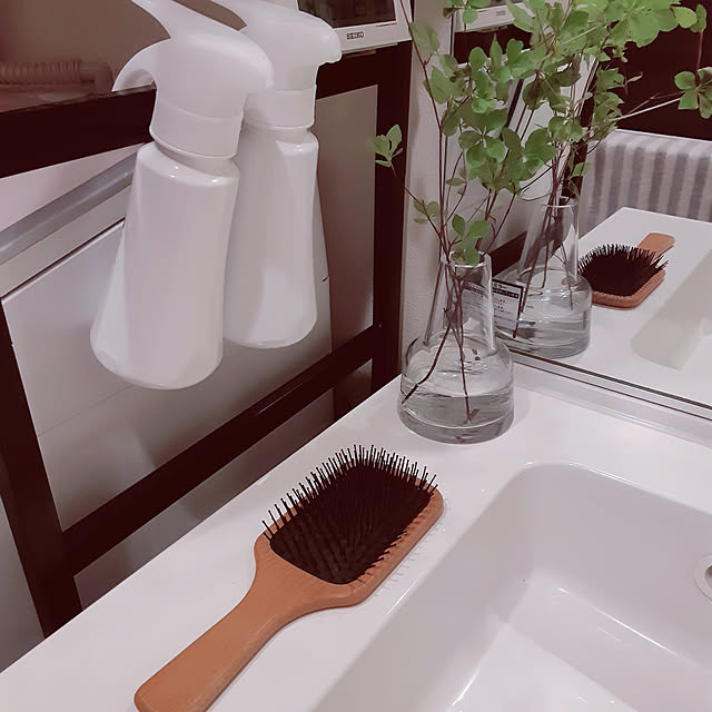 Bathroom,ヘアブラシ,おうち撮影クエスト,無印良品,洗面台,一人暮らし 賃貸,一人暮らし,ランドリーラック hana5の部屋