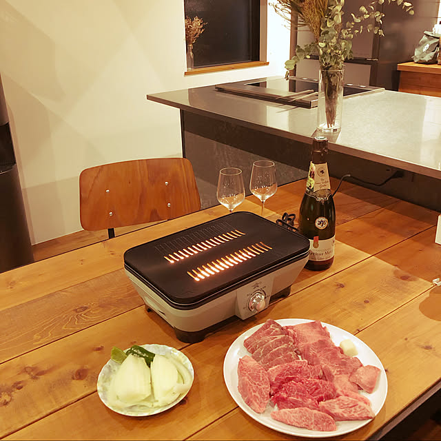 卓上調理器,グリラー,おしゃれ家電,アラジン,オープンキッチン,造作家具,アイアン,LDK,無垢材,中庭のある家,インダストリアル,アイランドキッチン,吹き抜けリビング,アンティーク,Kitchen 440thep.tの部屋