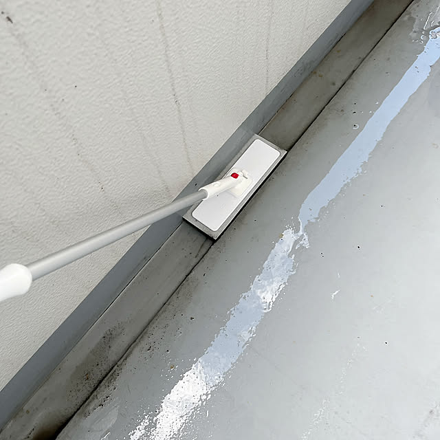 Entrance,ベランダ掃除用具,ベランダ掃除,2人暮らし,リノベーション,暮らしの道具,海外インテリアに憧れる,中古マンション,中古を買ってリノベーション,マンション暮らし,中古マンションリノベ,海南市,海南ブランド,海南の家庭用品,玄関掃除,ベランダ・玄関ブラシ sakielの部屋