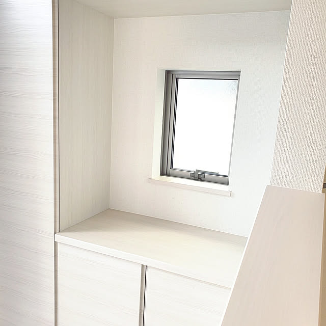 Entrance,建売住宅,狭小住宅,ホワイトインテリア,モノトーン,引渡し完了,コーディネート思案中,ネオホワイト YEMIの部屋