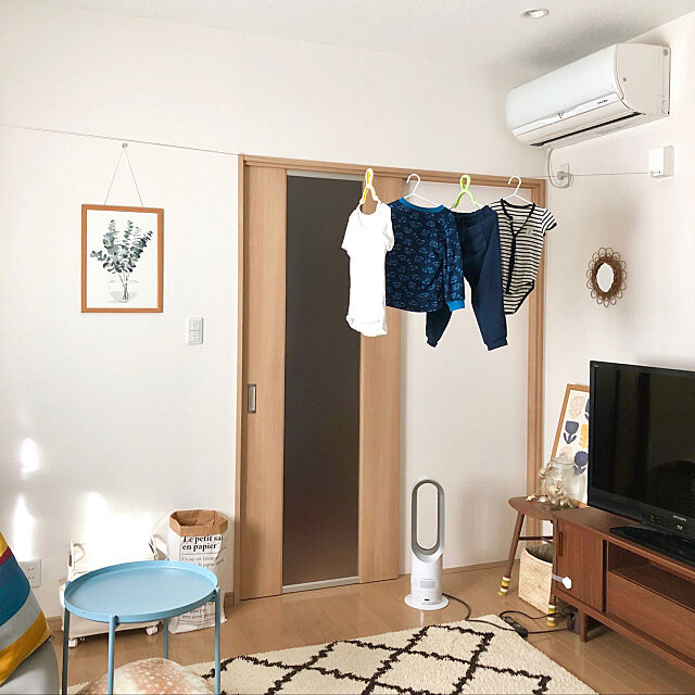 知っておきたい 快適にできるおすすめ部屋干しアイデア Roomclip Mag 暮らしとインテリアのwebマガジン