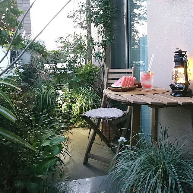 外ごはん気分で。ベランダで楽しむ夏のおやつとごはん