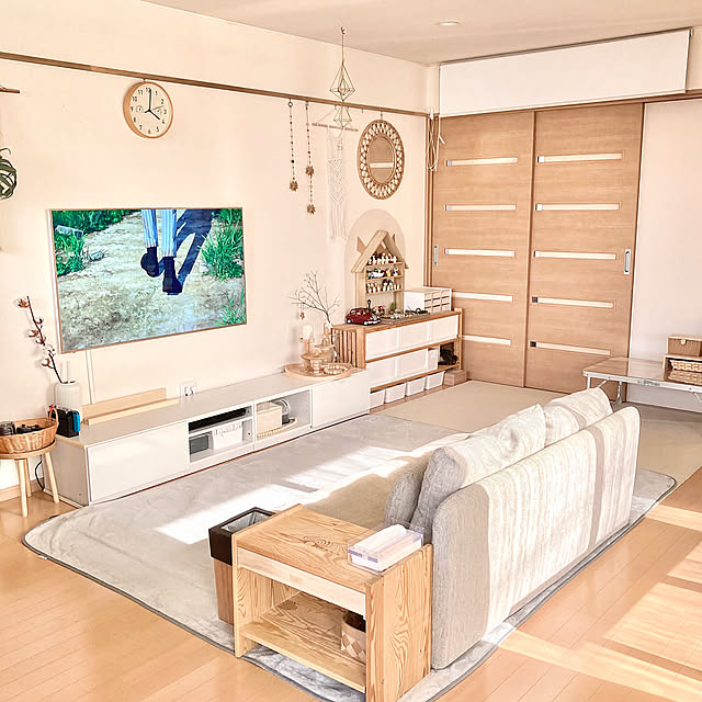 Overview,ナチュラル,IKEA,こいのぼり,ハンドメイド,DIY,テレビボード,3COINS,ベージュ,おもちゃ収納,ロースタイル,ホワイト,ピクチャーレール,こどもの日,壁掛けテレビ,クラフトバンド,ラタンミラー,建売住宅,ナチュラルカラー,こどもと暮らす,ウォールフィットテレビ,キッズスペース merutoの部屋