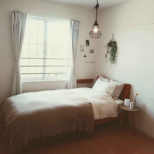 Bedroom,シンプル,一人暮らし,模様替え,休日,スッキリ暮らす,賃貸,整理整頓,シンプルインテリア,無印良品,ニトリ,ポストカード matteaの部屋