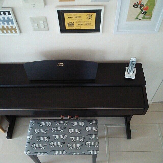 My Desk,電子ピアノ,椅子リメイク,北欧ファブリック,リサラーソン SAYOの部屋