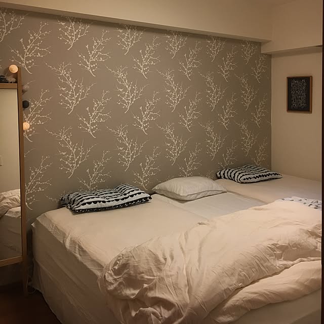 Bedroom,寝室,コットンランプ,バーズワーズシルクスクリーン,ニトリ,こどもと暮らすインテリア,マンション暮らし,こどもと暮らす,北欧インテリア mitanarudoの部屋