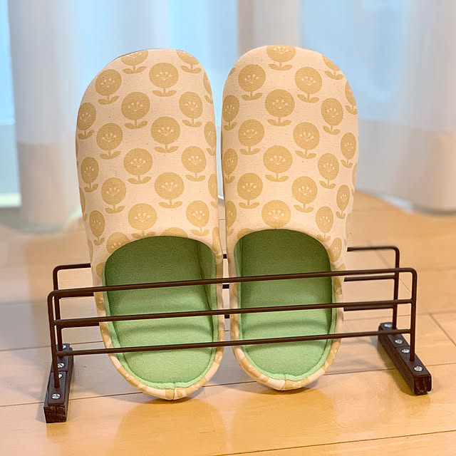 アイアンウォールバー,トイレスリッパ,DIY,100均,セリア,ダイソー,10分でできる,見てくださってありがとうございます♡,いつもいいねありがとうございます♡,フォローありがとうございます♡,一軒家,Bathroom,スリッパラック Yuuuuの部屋