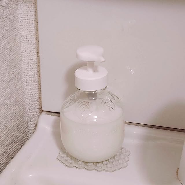 Bathroom,セリア,ナチュラルアンティーク,ガラス瓶が好き♡,マルティネリの瓶♡,ナチュラルシャビー,マルティネリでソープボトル sakulampの部屋