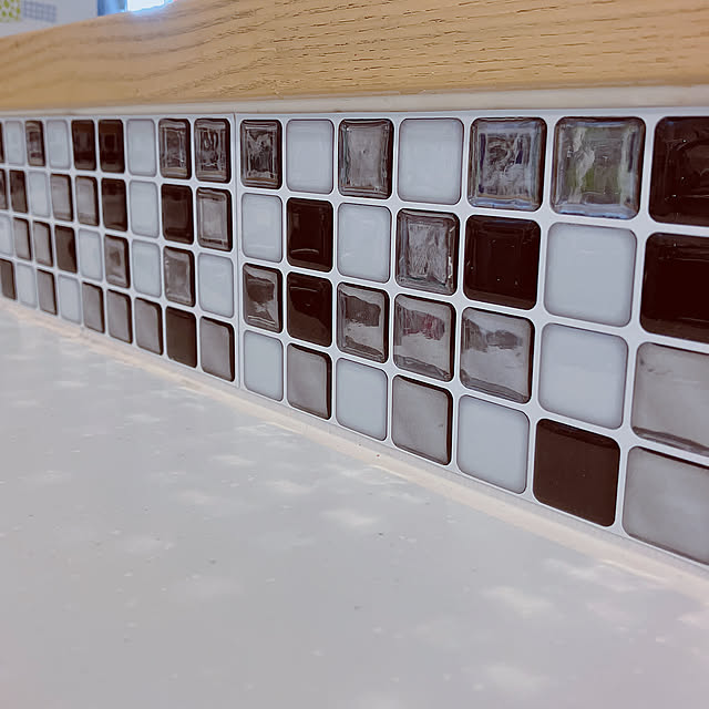 白黒インテリア,アクセントタイル,ダイソー,3Dタイルステッカー,リメイクシート,Daiso,貼るだけDIY,中古マンション,3LDK5人暮らし,3LDK,3LDKマンション,Kitchen ayapiの部屋
