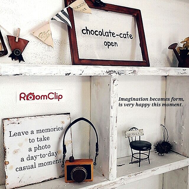 My Shelf,roomclipステッカー,手作りカメラ,muitoちゃん♪*ﾟ,saakiiちゃん♪*ﾟ,ブログ更新しました╰(*´︶`*)╯ chocolate-cafeの部屋