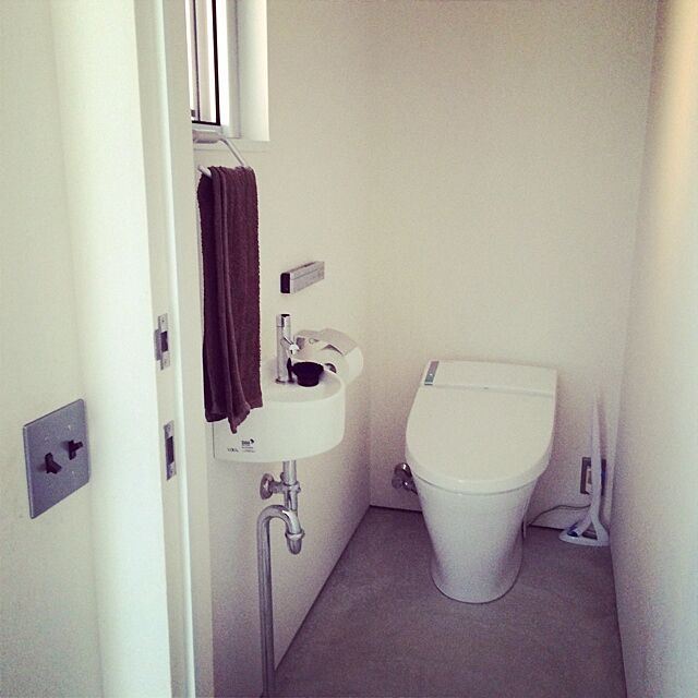 Bathroom,平屋,土間,土間トイレ JUNKandRETROの部屋