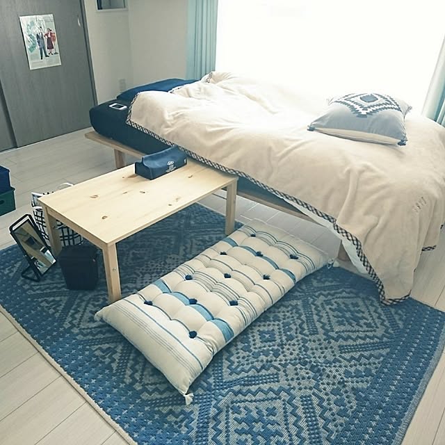 Bedroom,一人暮らし,無印良品,ワンルーム,ブルー,コットンラグ,ラグ,ごろ寝マット,Francfranc,クッション,パイン材,ひとり暮らし,シンプル,東欧,1K,niko and...,unico,カーテン,ナチュラル Shiroの部屋