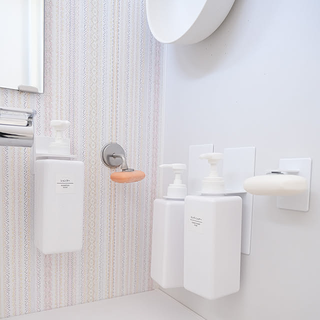ボトルホルダー,石けんホルダー,石けん収納,シャンプー収納,towerシリーズ,Bathroom pyokopyokopの部屋