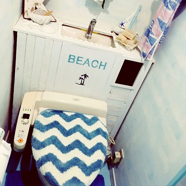 Bathroom,サリュー,プルメリアの香りの石鹸,流木のヨット,トイレのタンク隠しDIY,ニトリの便座カバー Megumiの部屋