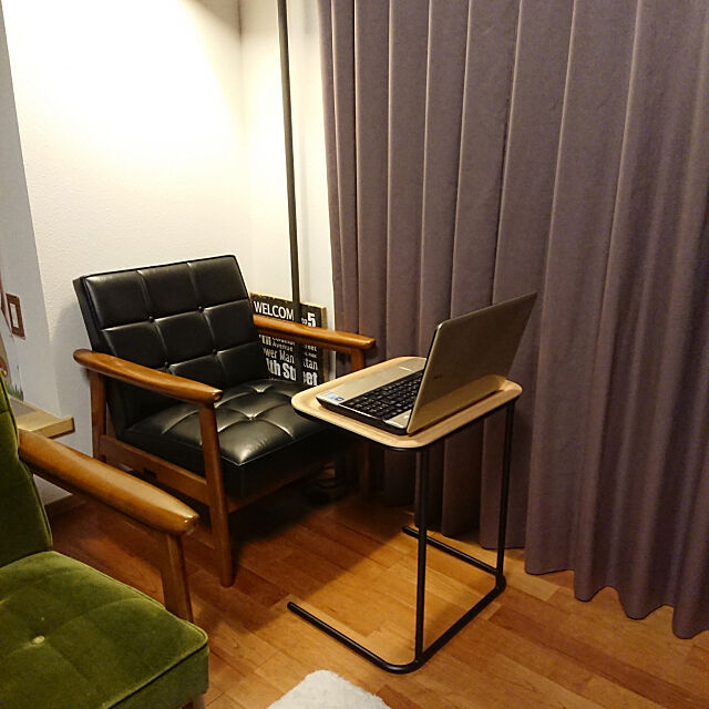 My Desk,サイドテーブル,カリモク60 kame-cleanの部屋