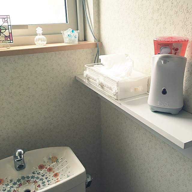 Bathroom,セリア,白,レース♡,バラ,フェリシモのお手洗いシート melody_crotchetの部屋