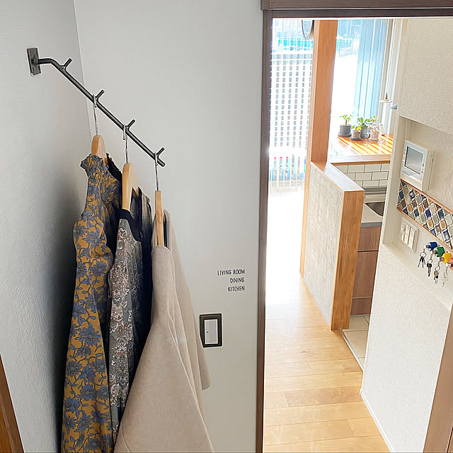 【RoomClipが選んだ厳選3選】「コートハンガー」がテーマの素敵な投稿実例