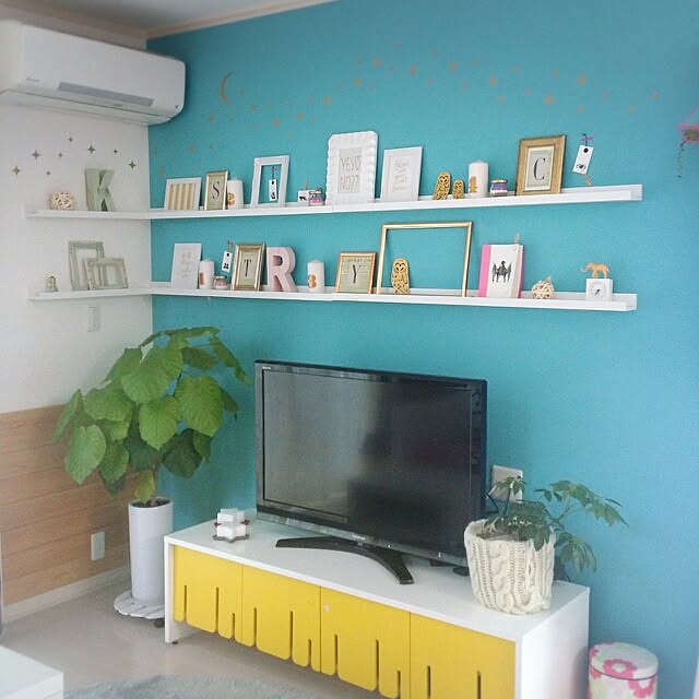 Lounge,植物,IKEA,IKEA部,カラフルな部屋,カラフル,フレーム,ホワイト×ゴールド,＋ピンク,ウンベラータ,カポック Yukanenkoの部屋