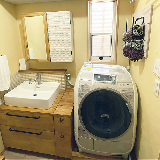 洗濯機カバーDIY,洗濯機まわり,洗面所改造中,洗面台DIY,タオル収納,イベント参加用,洗面所リフォーム,引き出しDIY,DIY家具,洗面所DIY,DIYテーブル,漆喰,ビルトインハンドソープ,ハンドソープディスペンサー,タイルDIY,ソープディスペンサー,ボーダータイル,うま〜くヌレール漆喰,DIY,タオルホルダー,タオルホルダーDIY,Bathroom,エコカラット DIY,エコカラットDIY,エコカラット Mahiyoの部屋