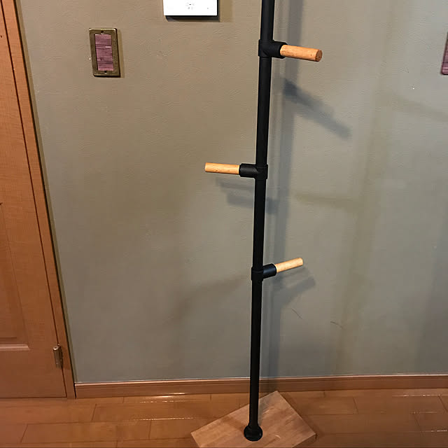 Lounge,ハンガーラックDIY,ハンガーラック,スーパービバホーム,BLACK＆DECKER,ニコアンド風,ZARAZARABASE,DIY,セリア muro87の部屋
